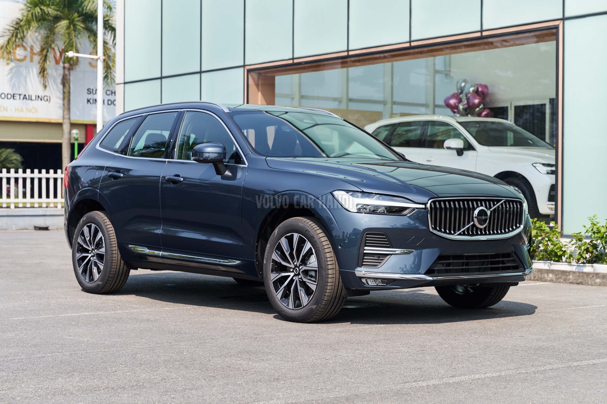 Volvo XC60 Ultimate Bright 2023 Bright Dusk Vàng Đồng